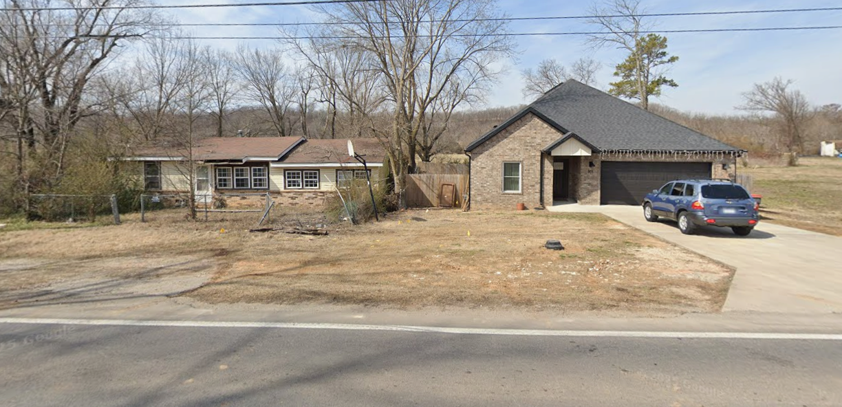 Existing residence and site context at ARDOT Tract 62X.